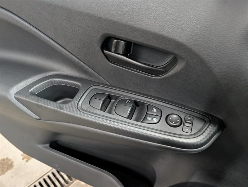 nissan Versa 2025 - 26