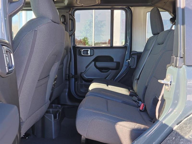jeep Wrangler 2026 - 12