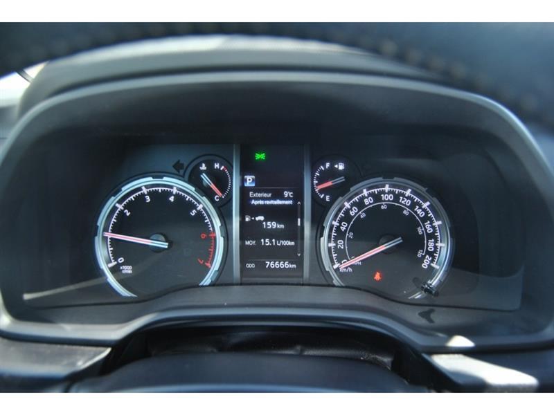 2022 Toyota 4Runner - Image 15