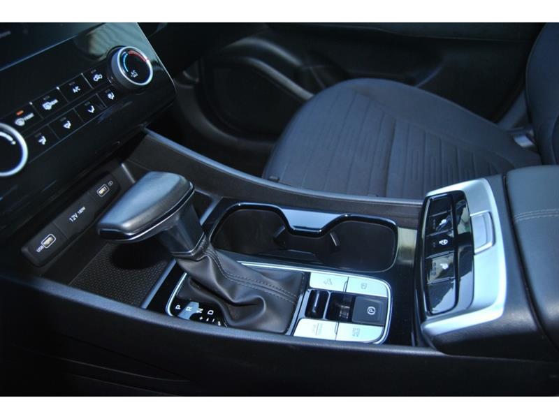 2022 Hyundai Santa Cruz - Image 19