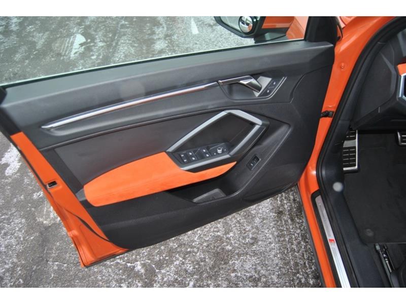 2022 Audi Q3 - Image 12