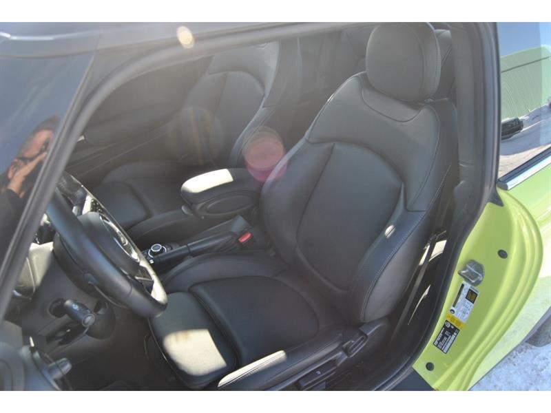 2023 Mini 3 Door - Image 9