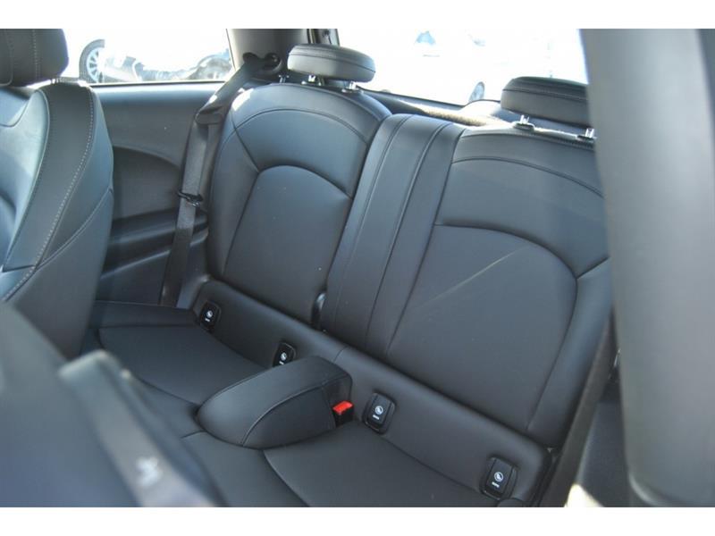 2023 Mini 3 Door - Image 10