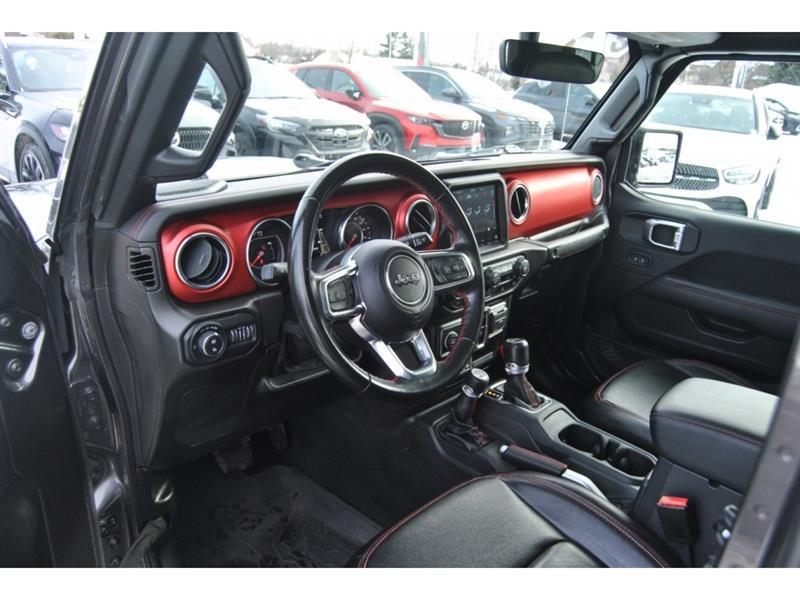 2022 Jeep Gladiator - Image 12