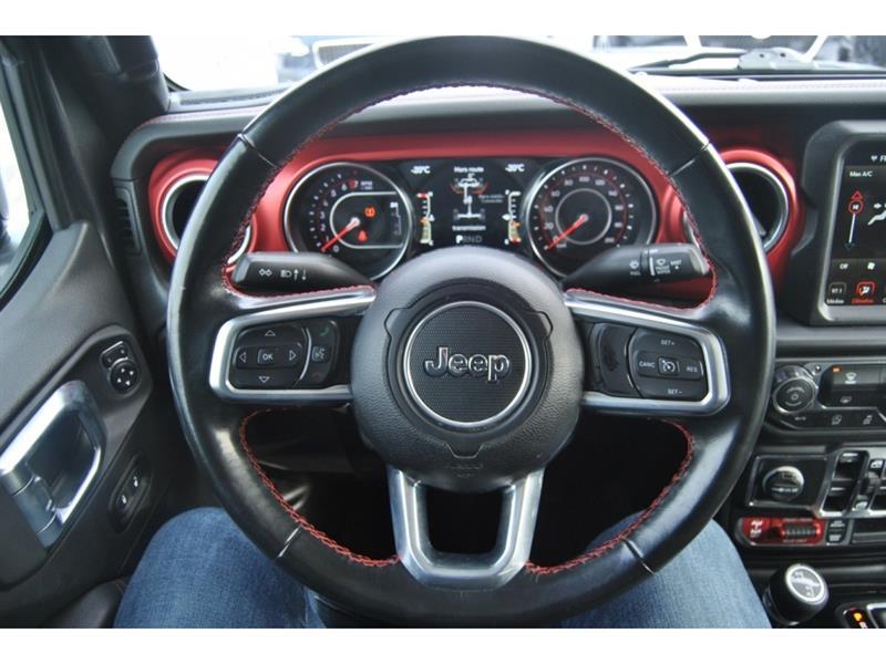 2022 Jeep Gladiator - Image 13