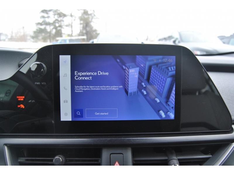 2024 Lexus UX - Image 17