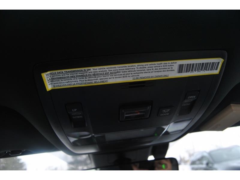 2024 Lexus UX - Image 23