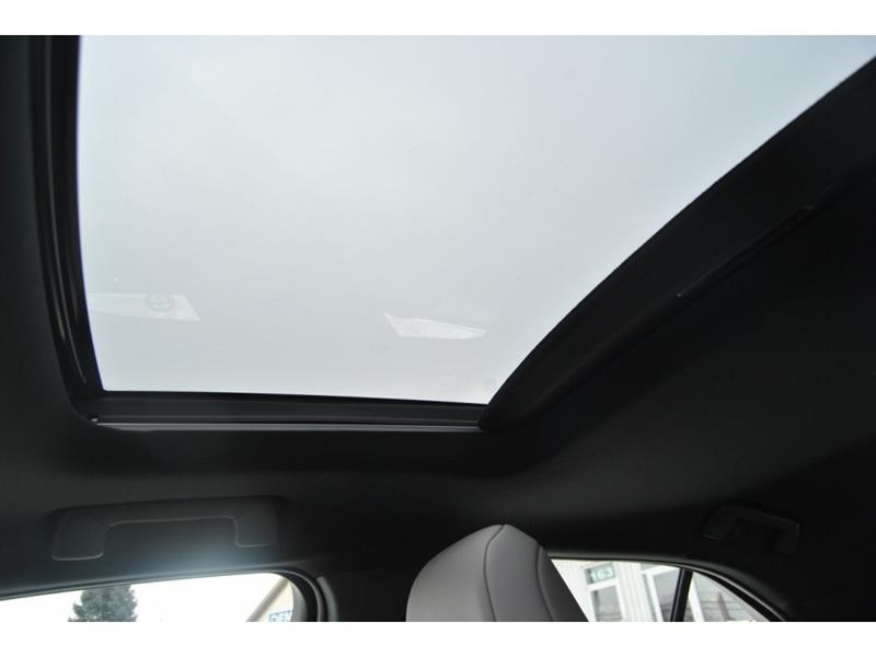 2024 Lexus UX - Image 24