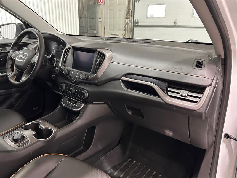 2023 Gmc Terrain - Image 21