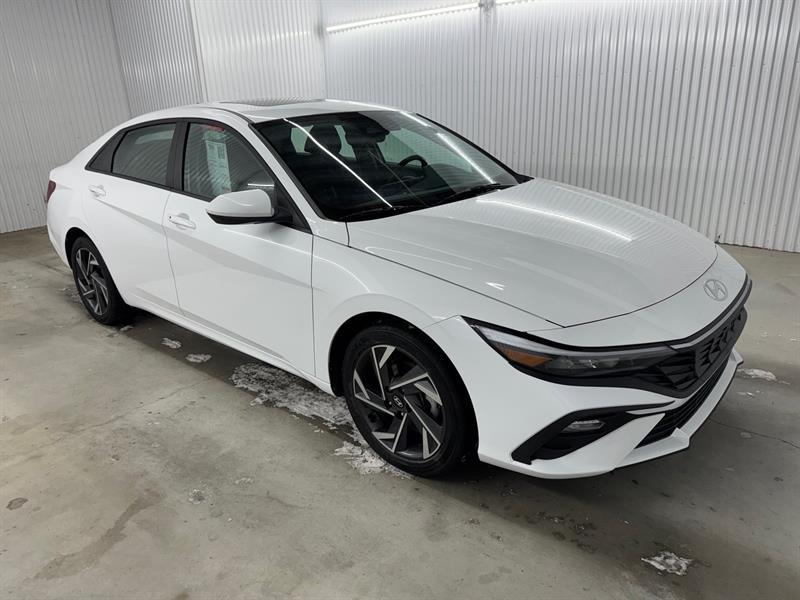 2024 Hyundai Elantra - Image 3