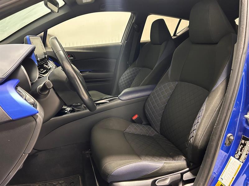 2020 Toyota C-HR - Image 11