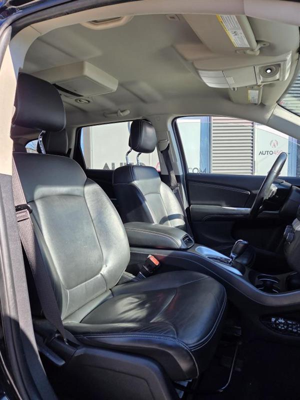 2018 Dodge Journey - Image 11