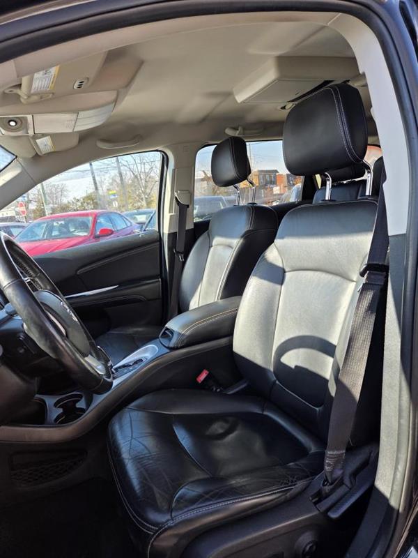 2018 Dodge Journey - Image 18