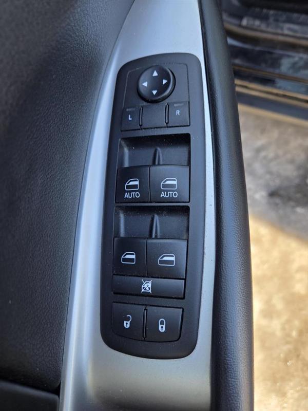 2018 Dodge Journey - Image 19