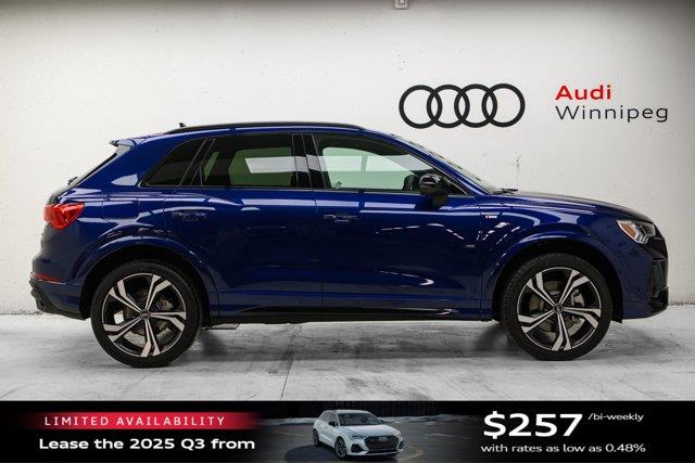 Audi Q3 4