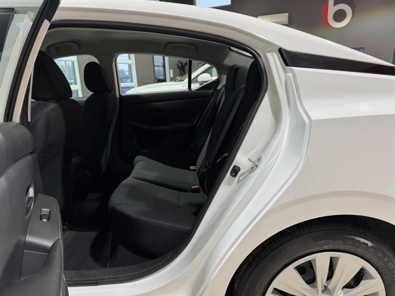 nissan Sentra 2024 - 12