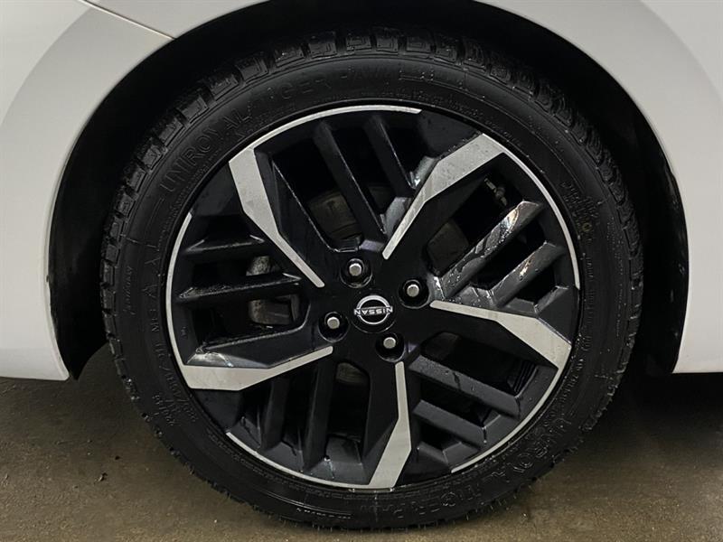 nissan Versa 2024 - 11