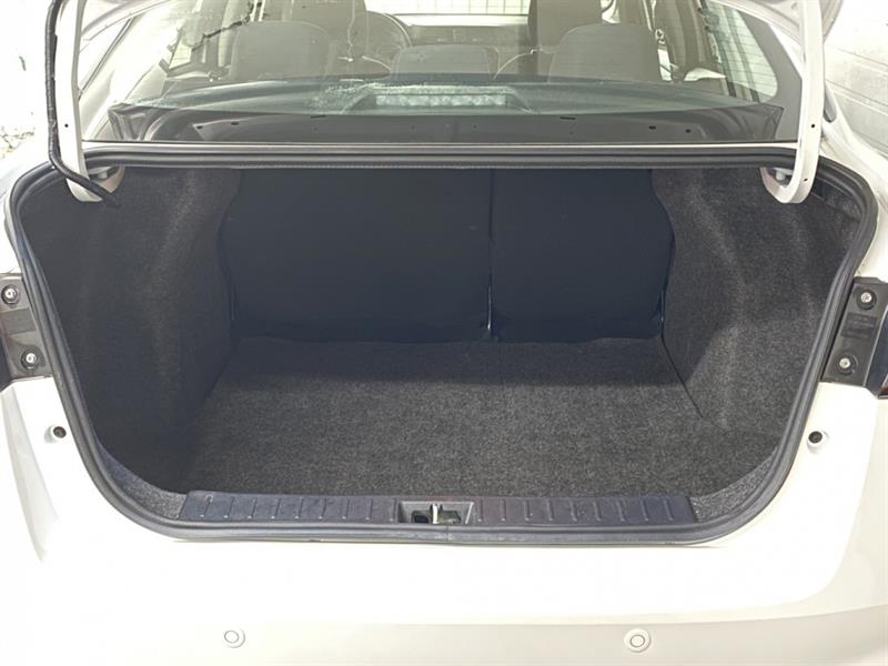 nissan Versa 2024 - 28
