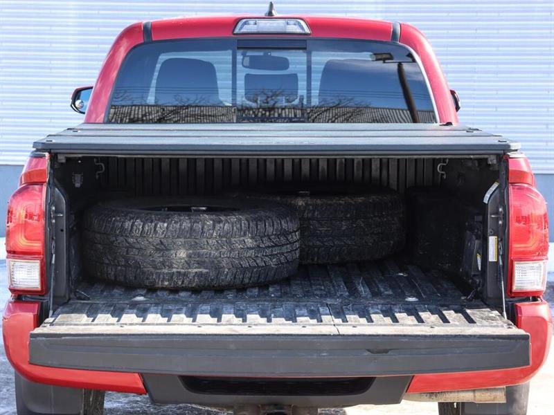 toyota Tacoma 2017 - 12