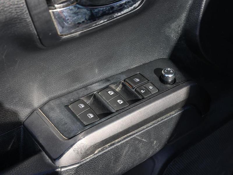 toyota Tacoma 2017 - 24