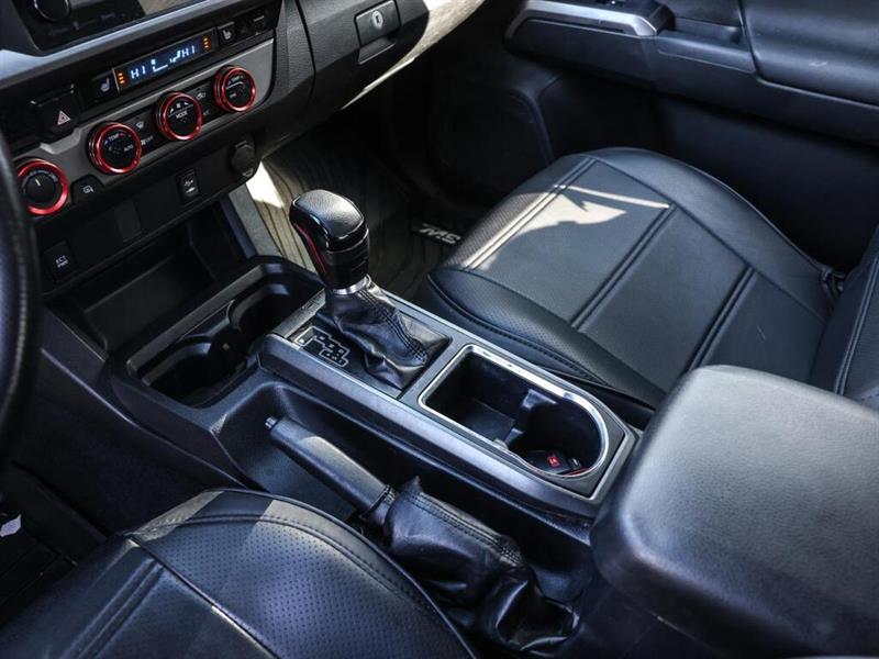toyota Tacoma 2017 - 36