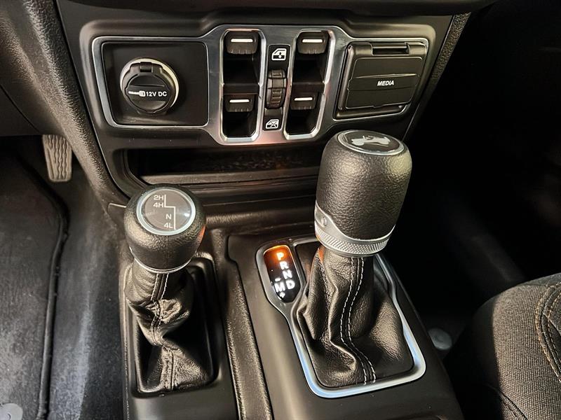 jeep Wrangler 2024 - 13