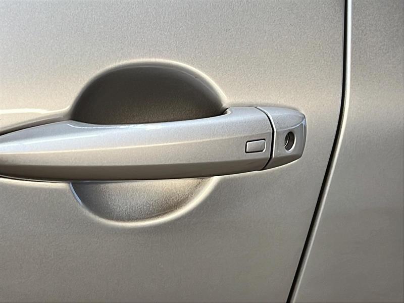 nissan Rogue 2023 - 25