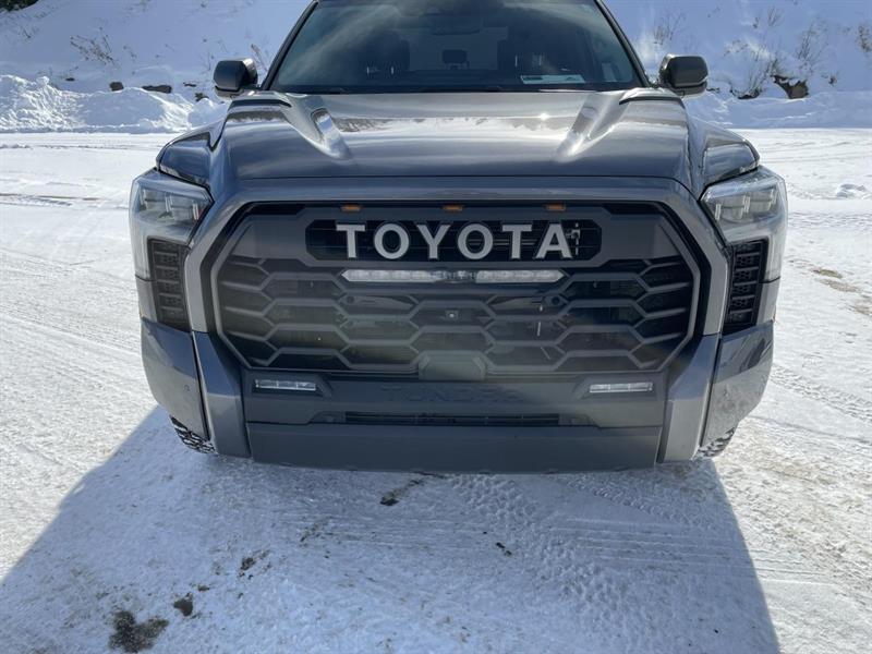 toyota Tundra Hybrid 2023 - 8