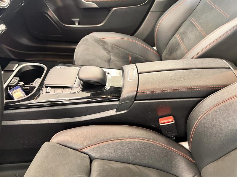 mercedes-benz A 250 2022 - 19