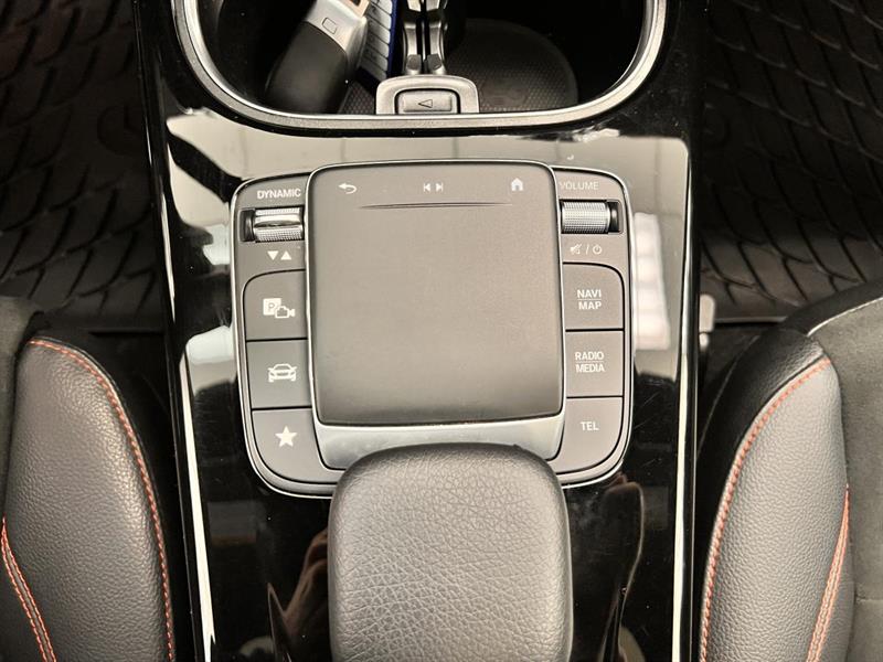 mercedes-benz A 250 2022 - 22