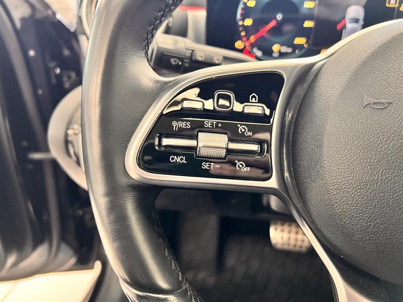 mercedes-benz A 250 2022 - 31