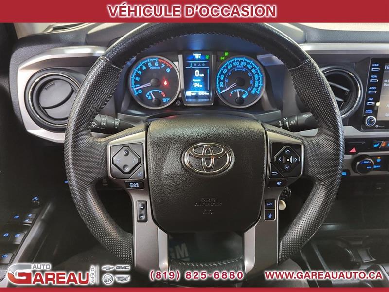 toyota Tacoma 2022 - 12
