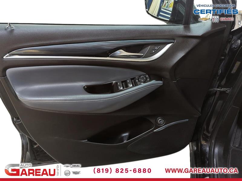 buick Enclave 2020 - 11