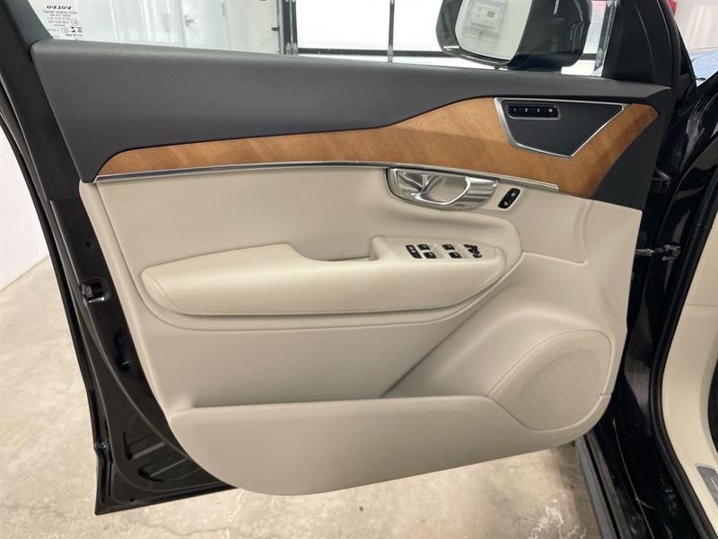 volvo XC90 Recharge 2022 - 13