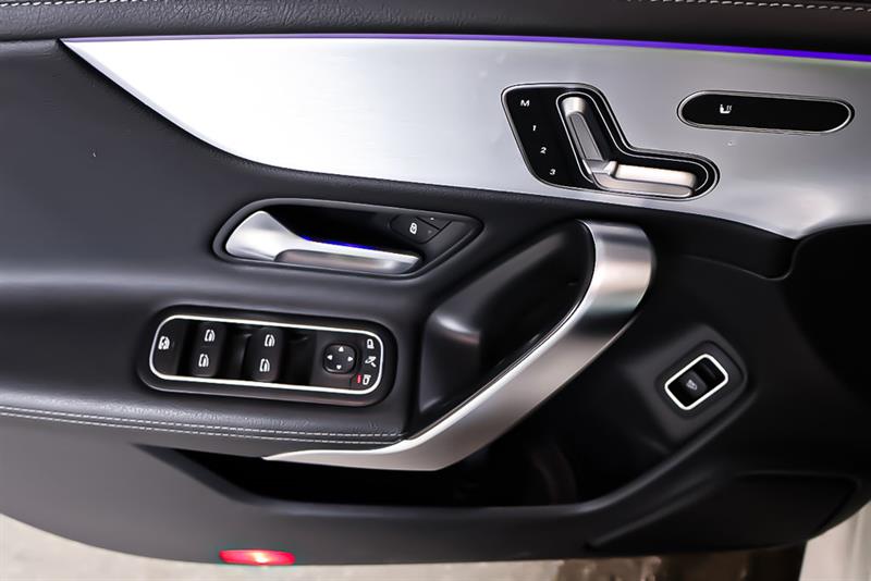 mercedes-benz CLA 2023 - 30