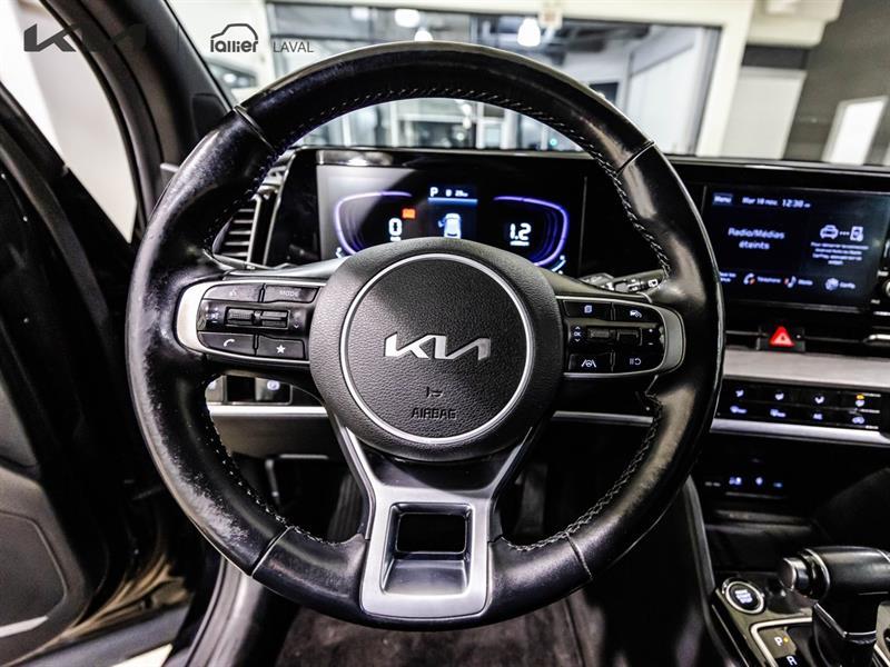 2023 Kia Sportage - Image 12