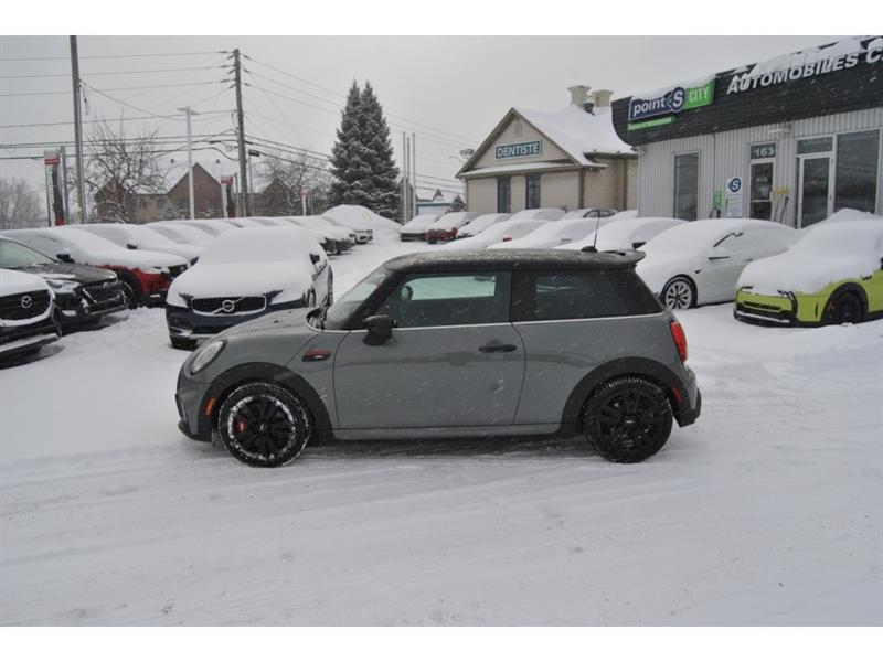 2023 Mini 3 Door - Image 3