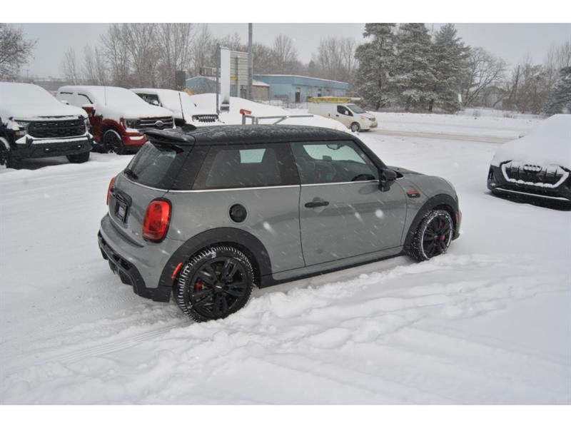 2023 Mini 3 Door - Image 6