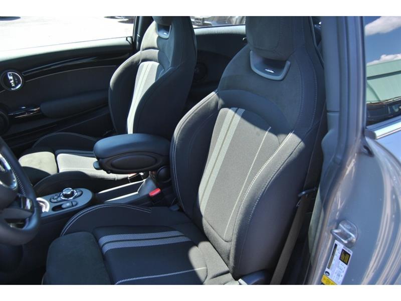 2023 Mini 3 Door - Image 13