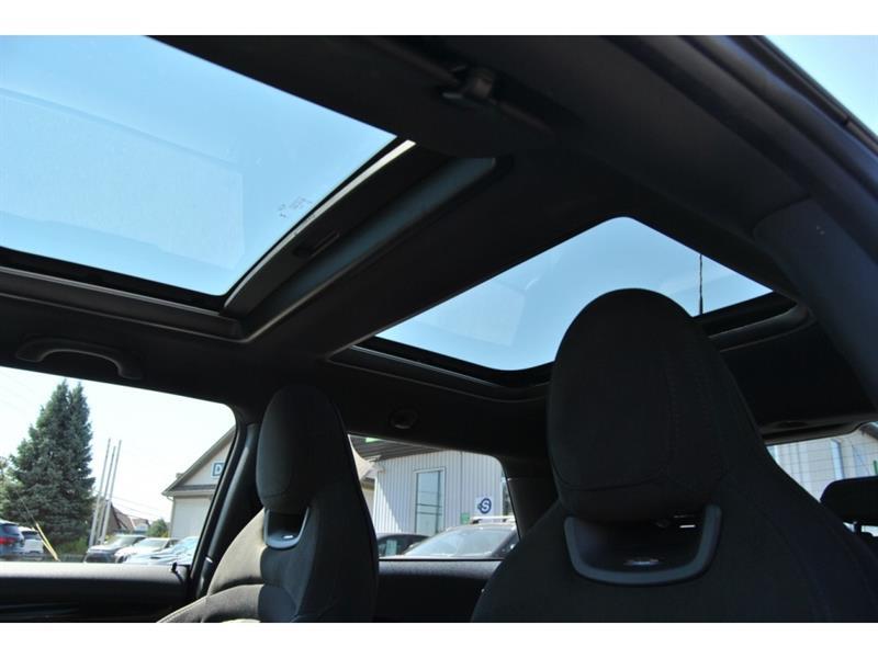 2023 Mini 3 Door - Image 14