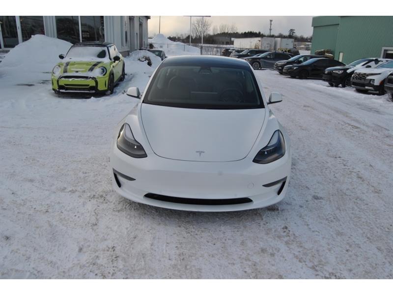 2022 Tesla Model 3 - Image 8