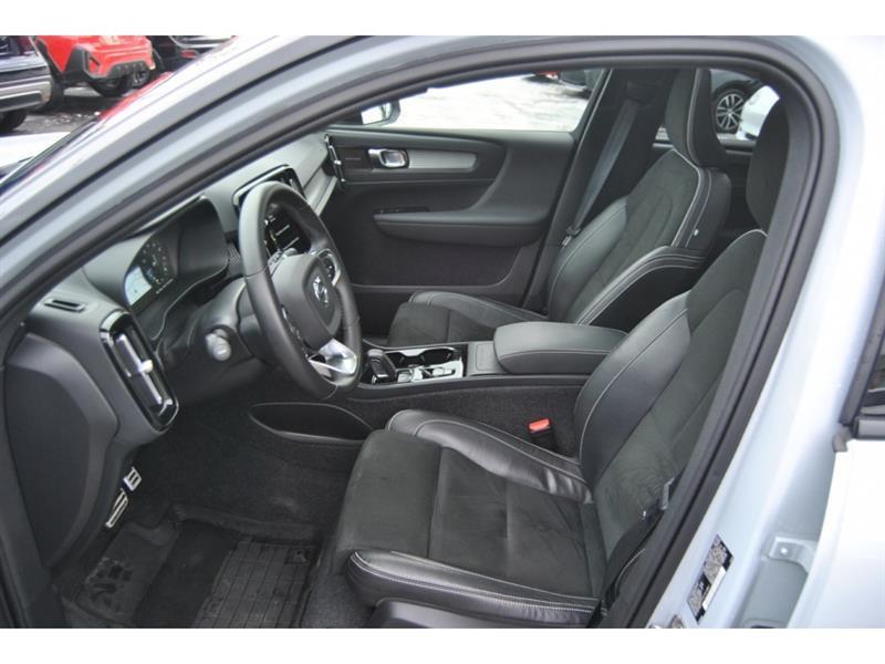 2022 Volvo C40 - Image 9