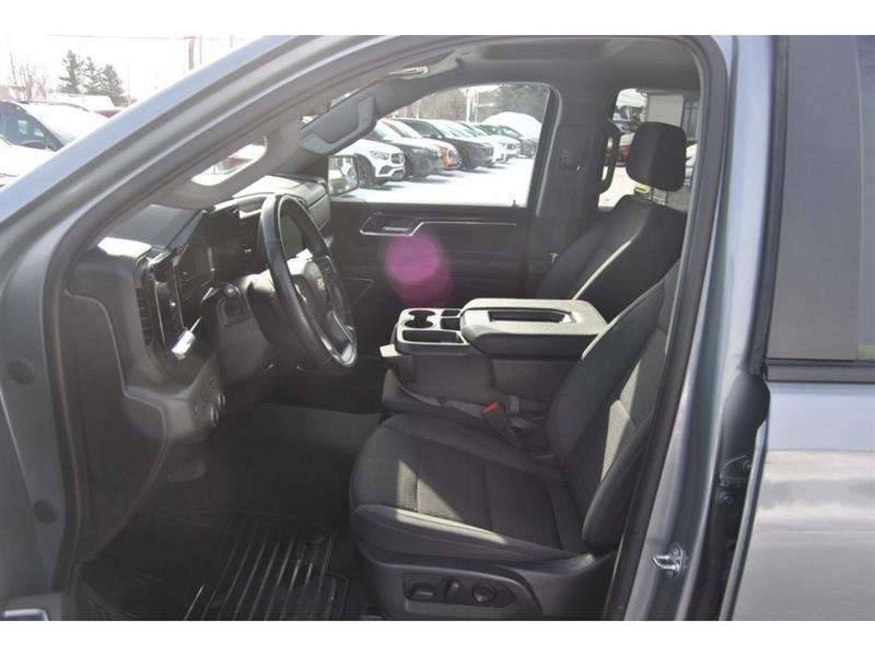 2023 Chevrolet Silverado 1500 - Image 9