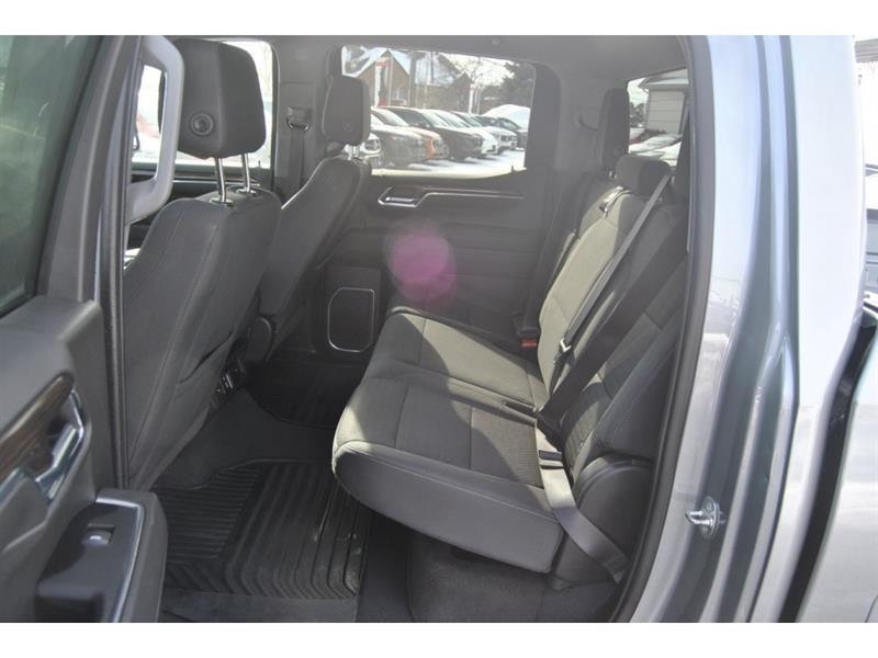 2023 Chevrolet Silverado 1500 - Image 10