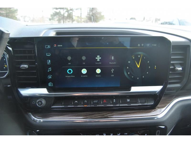 2023 Chevrolet Silverado 1500 - Image 17