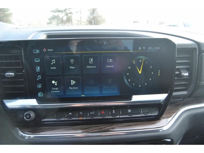 2023 Chevrolet Silverado 1500 - Image 18