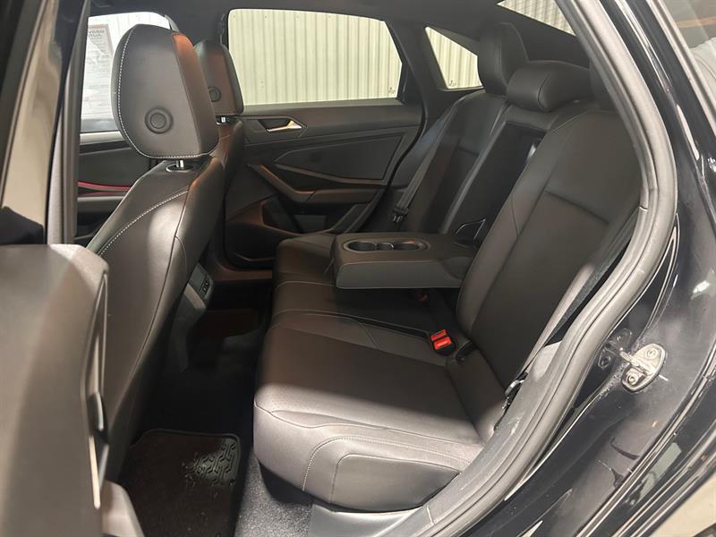 2021 Volkswagen Jetta - Image 16