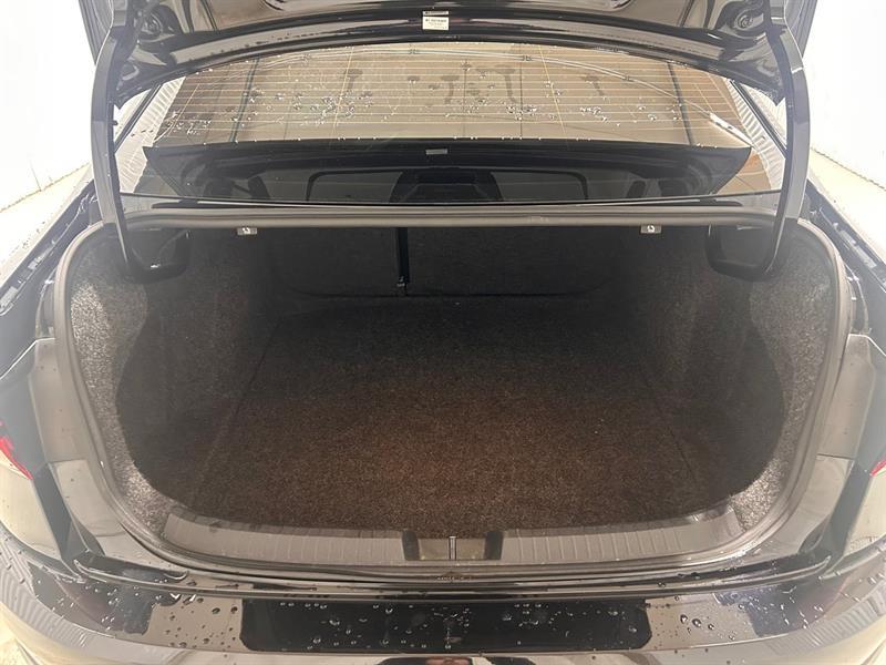 2021 Volkswagen Jetta - Image 17