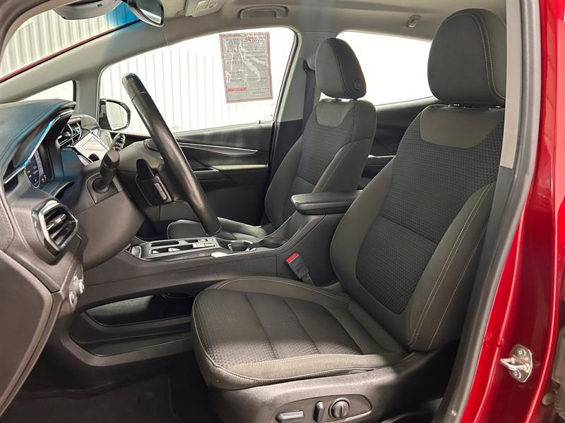 2023 Chevrolet Bolt - Image 12