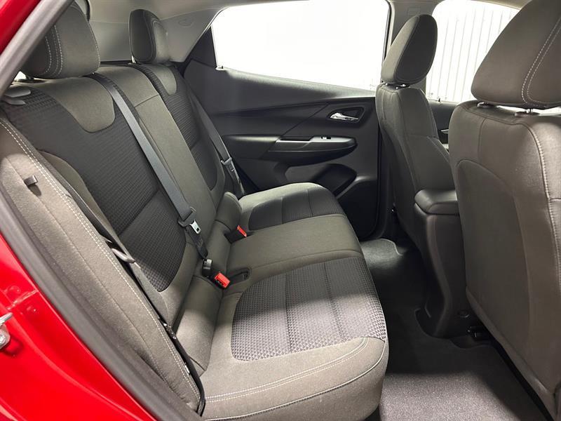 2023 Chevrolet Bolt - Image 16